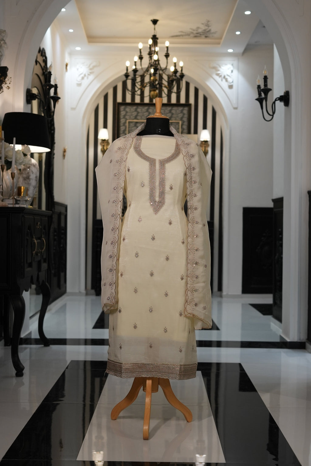 Elegant Off-White Punjabi Suit with Dupatta for MOM