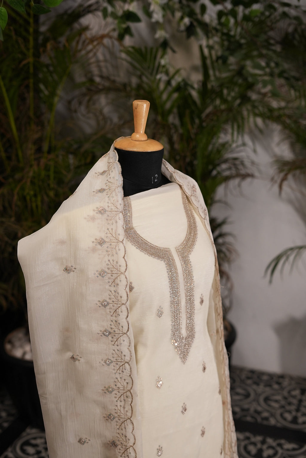 Elegant Off-White Punjabi Suit with Dupatta for MOM