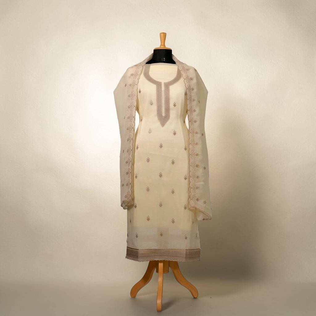 Elegant Off-White Punjabi Suit with Dupatta for MOM